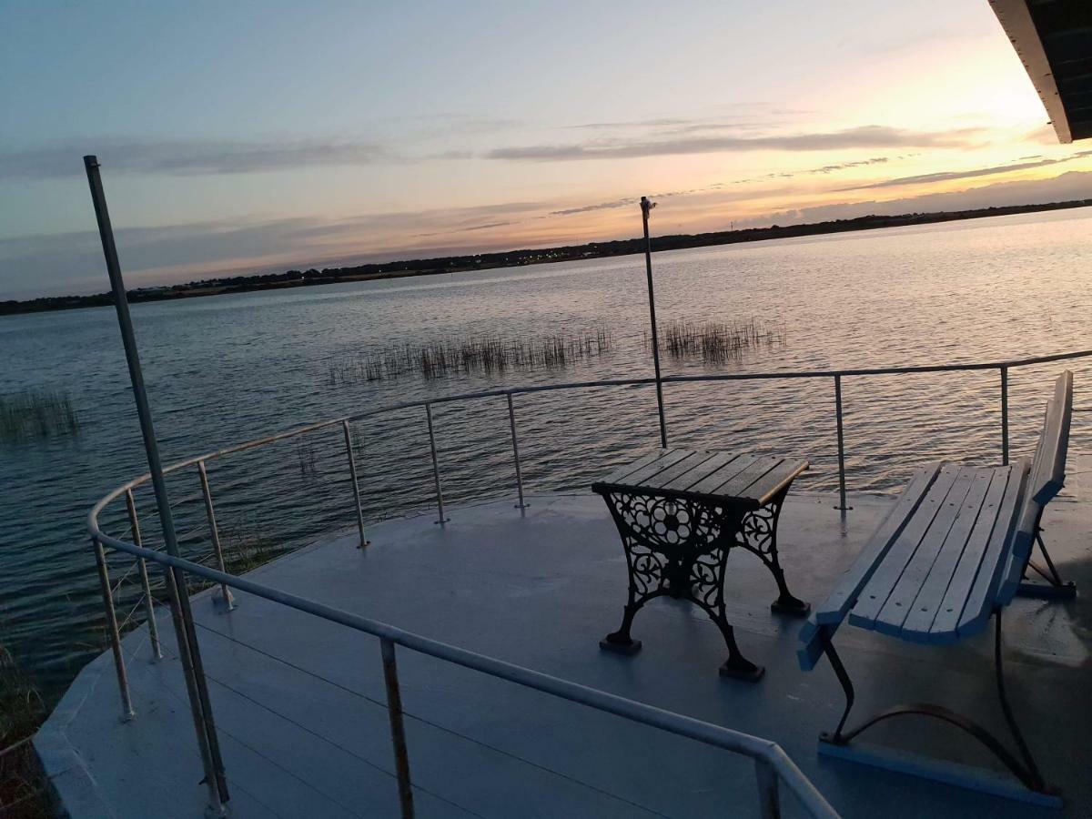 Ps Federal Retreat Paddle Steamer Гулва Екстериор снимка